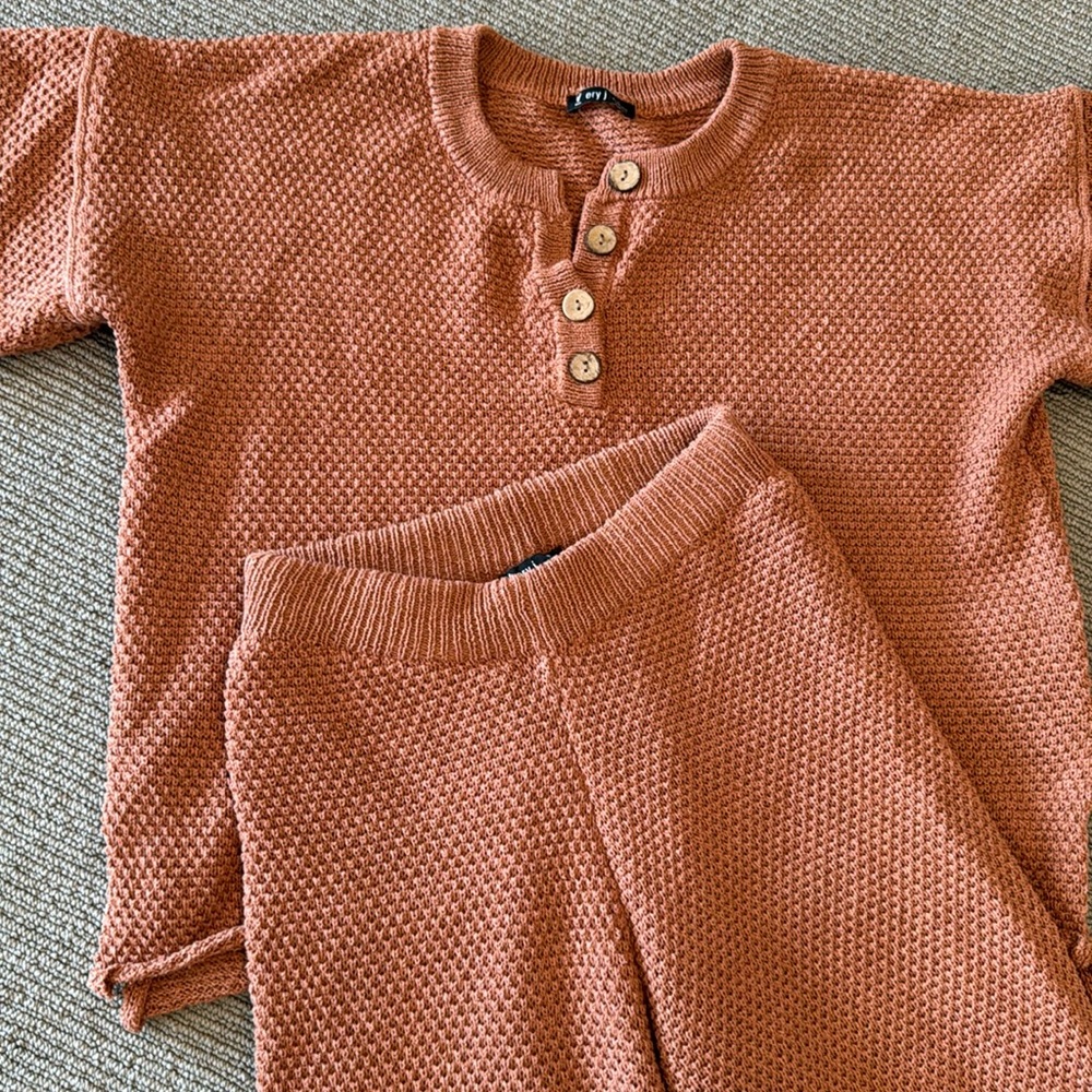 Textured Knit Set in Rust